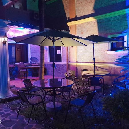 Gardensuite Hotel Anunas Екстериор снимка